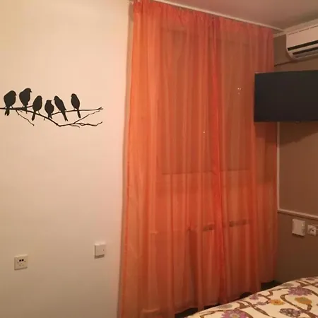 Mikulic Apartment *