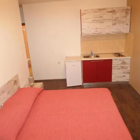 Mikulic Apartment