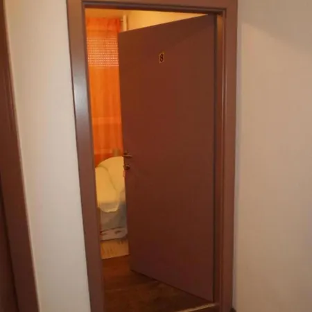 Mikulic Apartment *